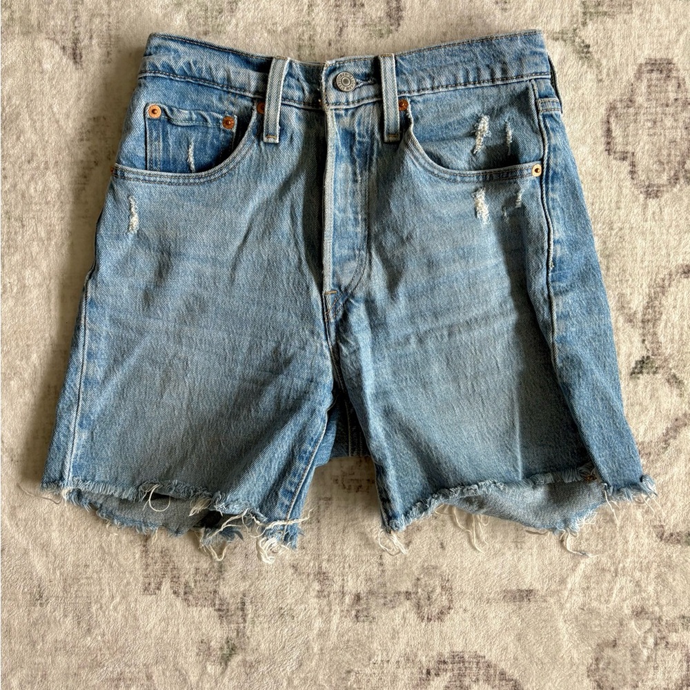Levi's 501’s high rise mid Thigh Shorts